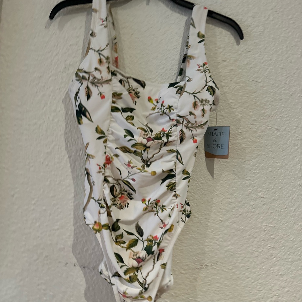 Shade & Shore Floral One-Piece Swimsuit - White and Green
